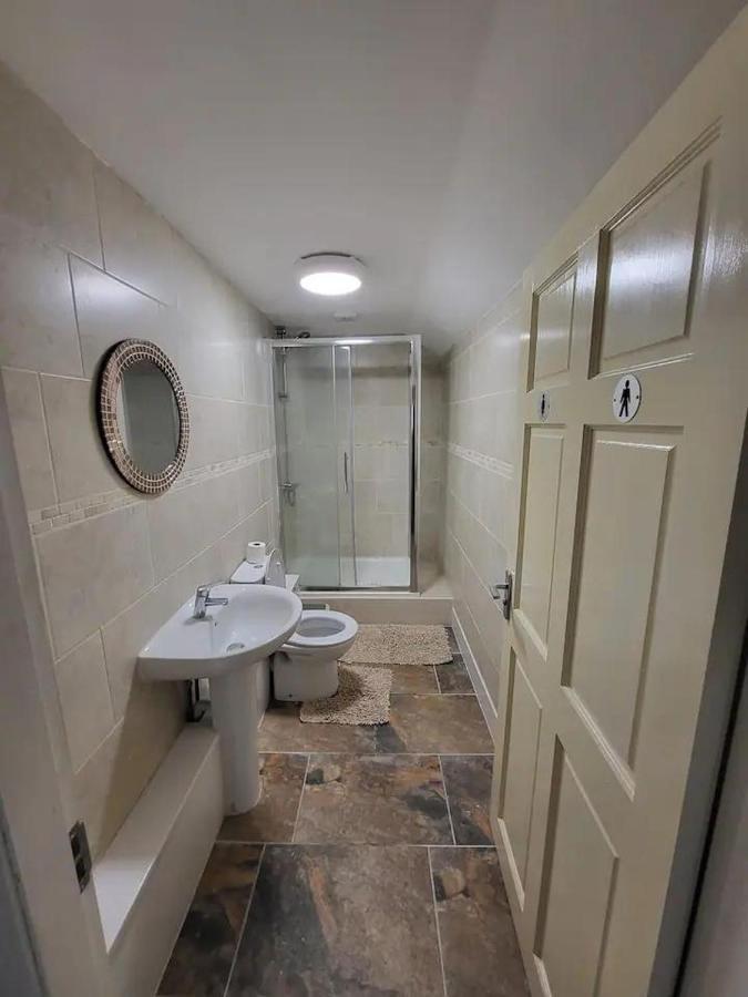 The Dublin Packet - Single Room 2 Holyhead Exterior foto