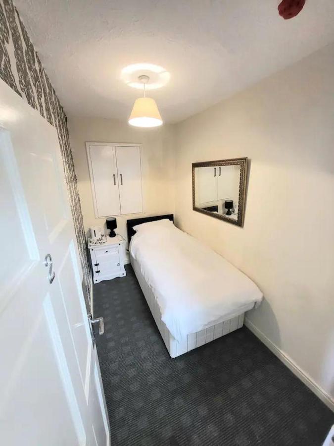 The Dublin Packet - Single Room 2 Holyhead Exterior foto